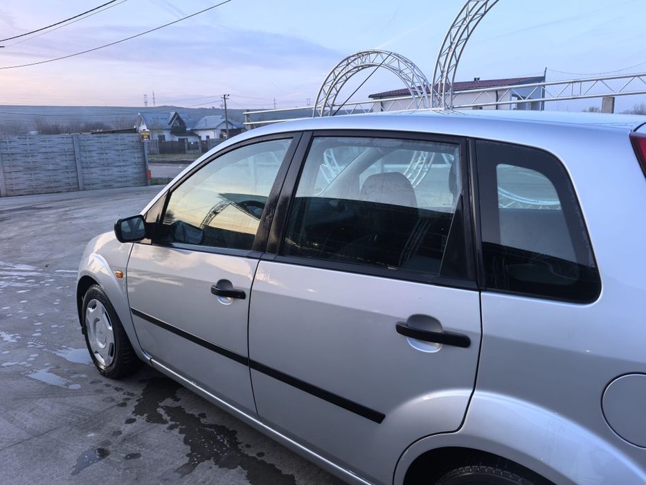 Ford Fiesta 1.4benzina 2004