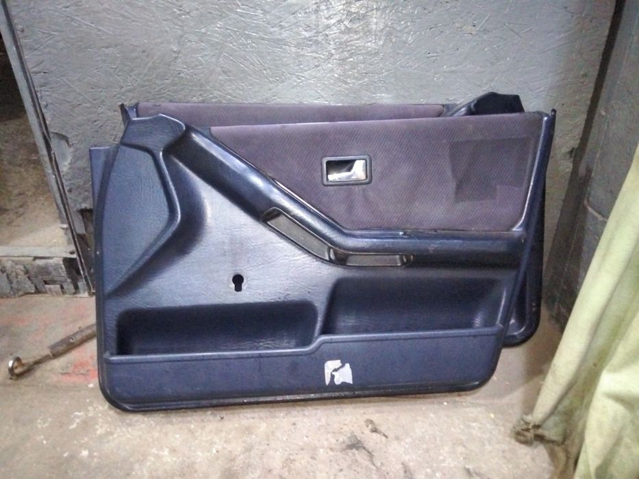 Дверные карты Ауди 80 б4 -б3