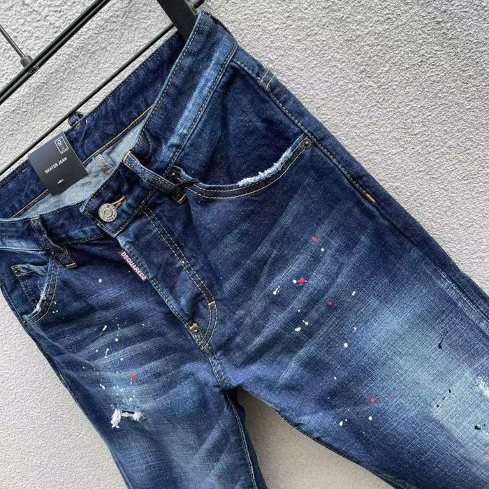 Blugi Dsquared colecti noua