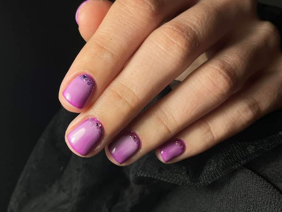 Unghii cu gel  si oja semipermanenta Bacau -de la 95 de lei