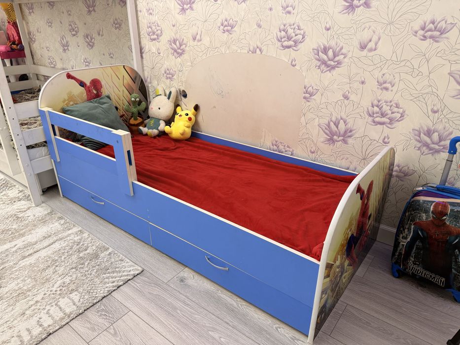 Продам детскую мебель