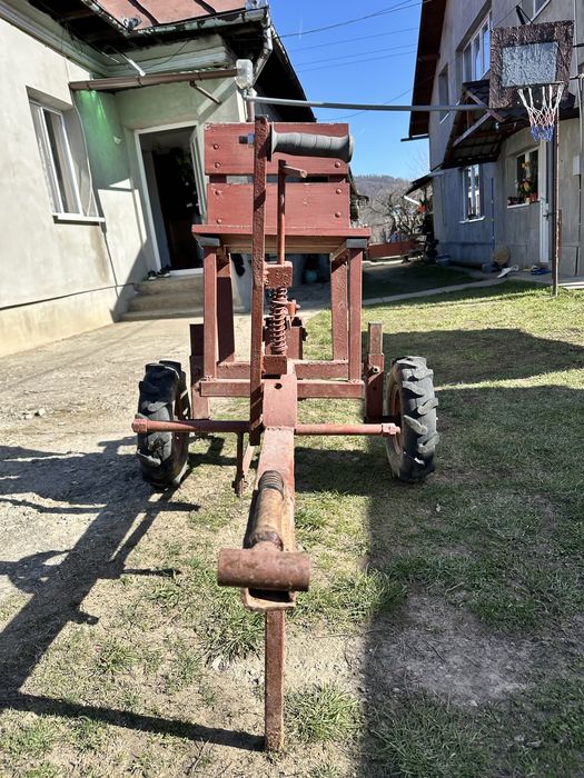 Carut pentru motocultor