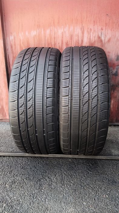 2бр. зимни гуми 235/45/18 Minerva 
dot2823