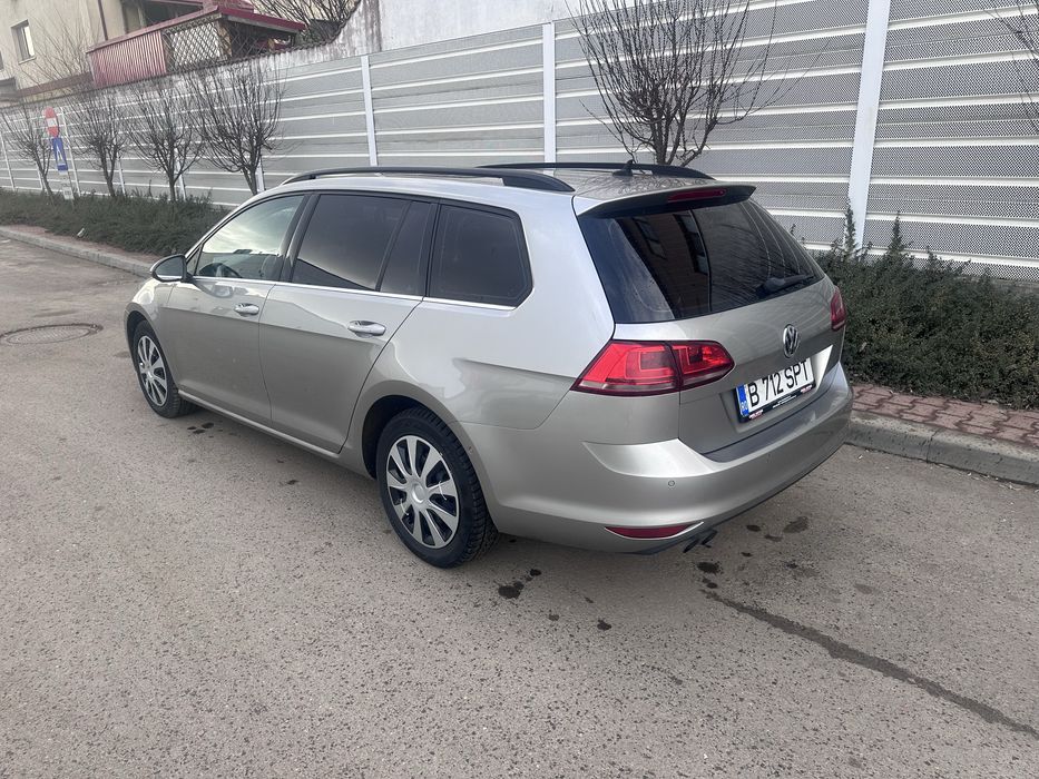 Golf 7 2.0 TDI DSG 2014 – Full dotări, întreținut, distribuție nouă