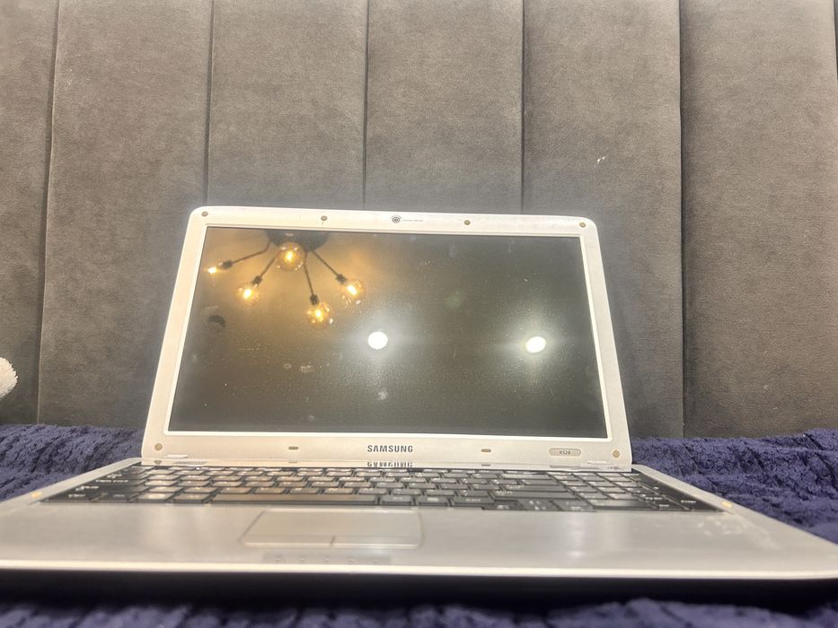 Ноутбук Samsung R528 б/у