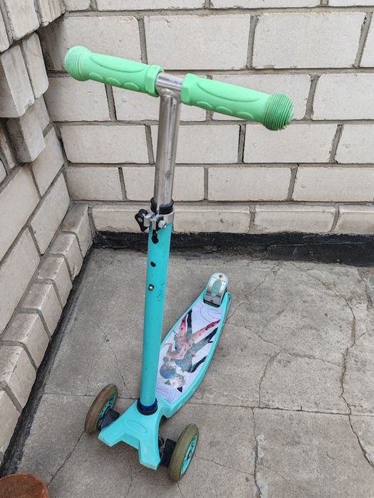 Самокат детский.