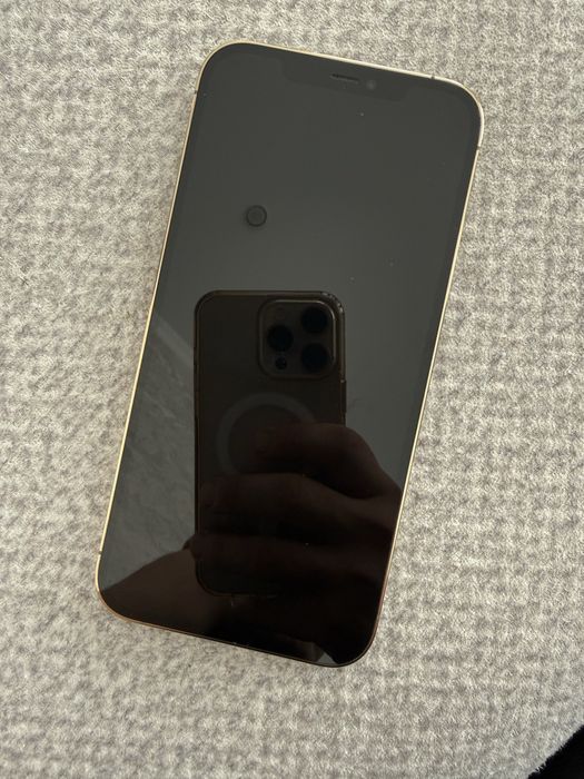 Продается Iphone 12 pro max