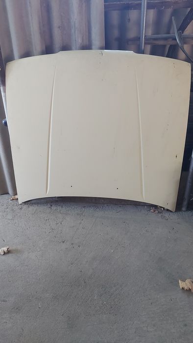 Капот на мазда 626