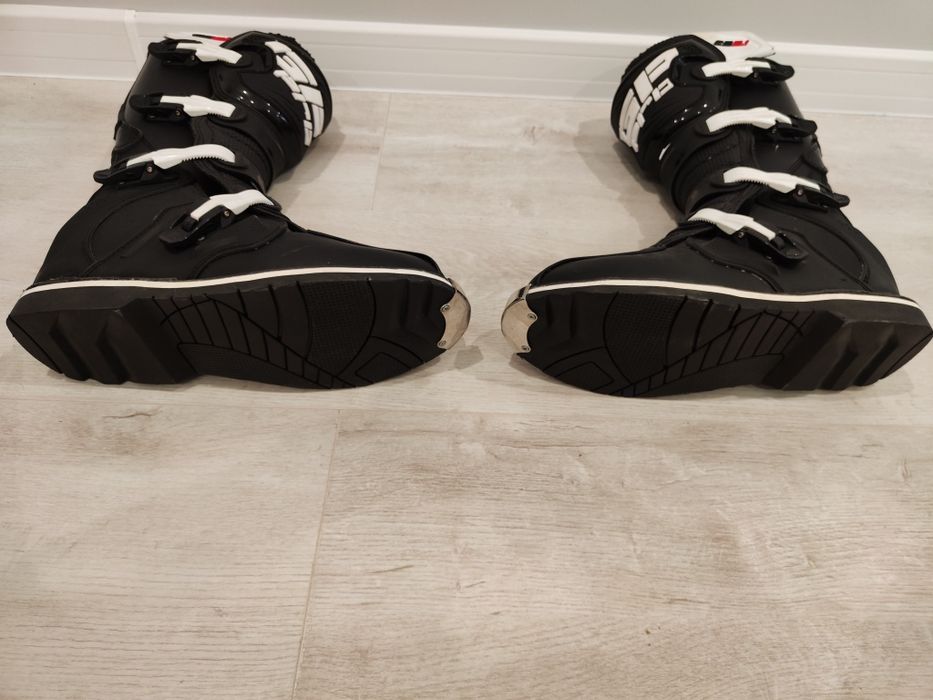 Кросови ботуши GP PRO номер 44