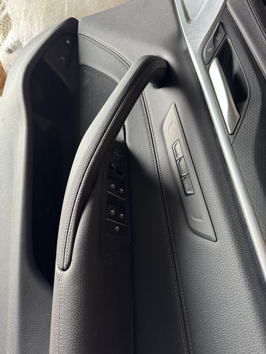 Fete usi BMW G30 G31