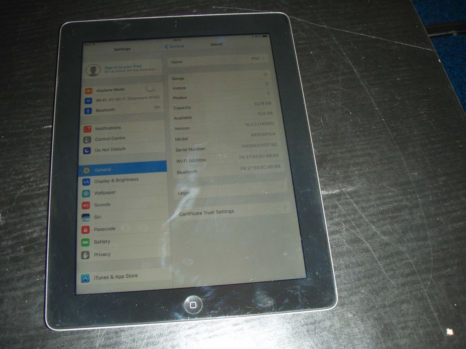 Ipad 4 9.7'' Wifi + 4G A1460 16 Gb functionala, fara cont, fara pin