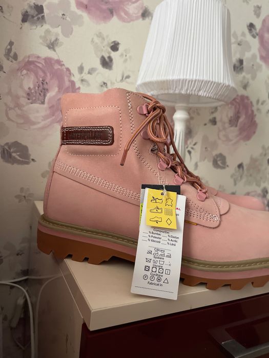 Încălțăminte caterpillar