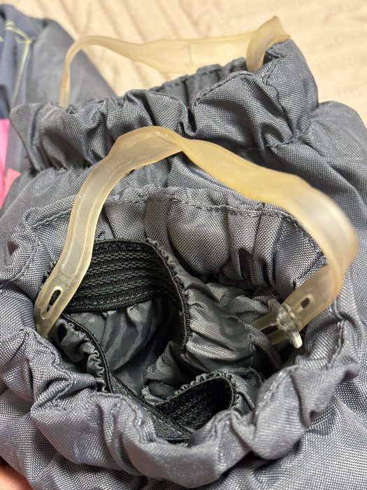 Зимний комбинезон для девочки.