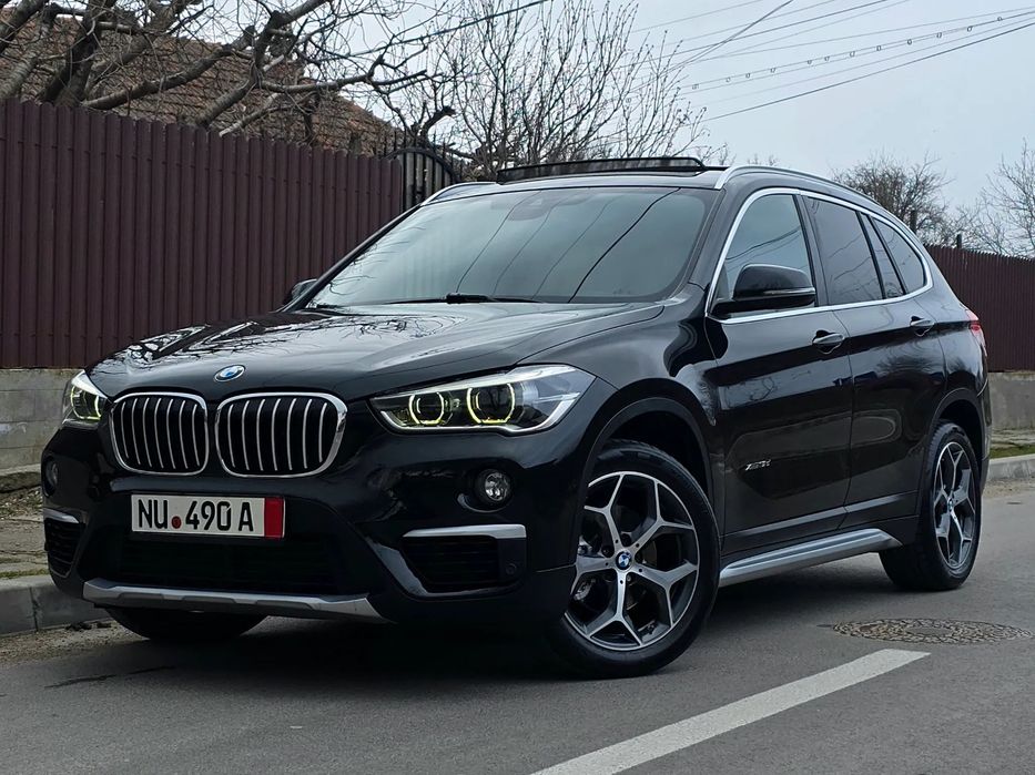 BMW X1 2017 Sport Line 2.0 X Drive Automat /Navigatie/ Camera/Trapa/Led/Jante