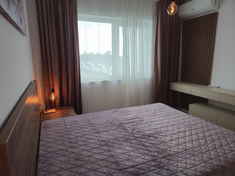 Inchiriez apartament 2 camere etaj 2, lift, Focsani zona Garii regim hotelier 300