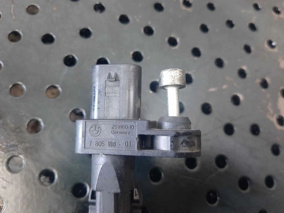 senzor vibrochen bmw seria 1 e87 e81 seria 3 e90 e91  2.0 d  780518801