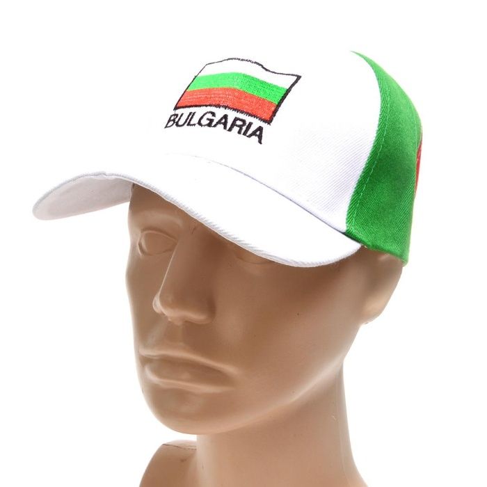 шапки България трикольор-различни модели
