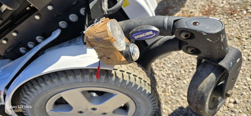 Електрическа инвалидна количка  INVACARE