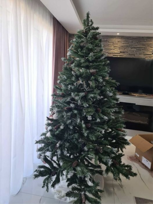 Vand brad de craciun artificial