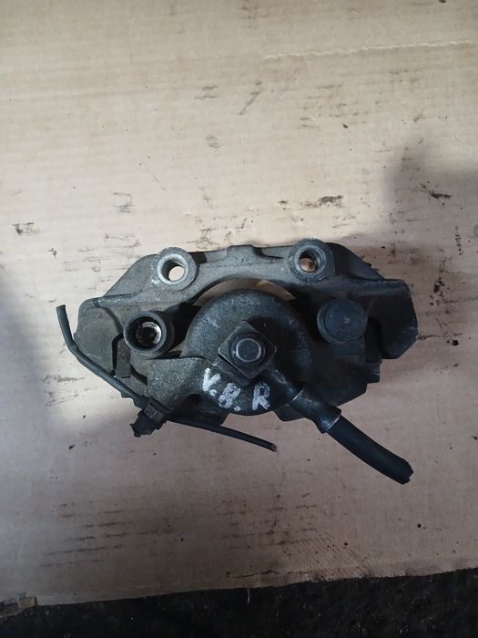 Правый супорт Вектра В 1,6