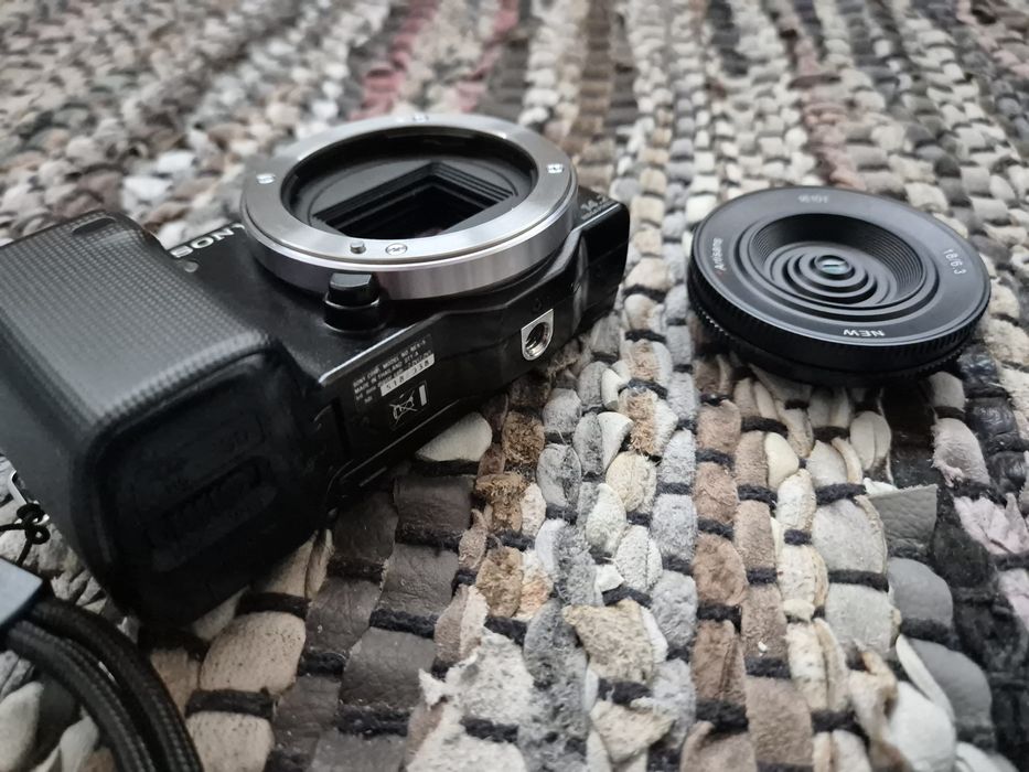 Sony NEX F3 + 7artisans 18mm/ F6.3