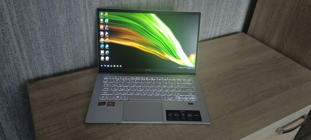 Продам ультрабук acer