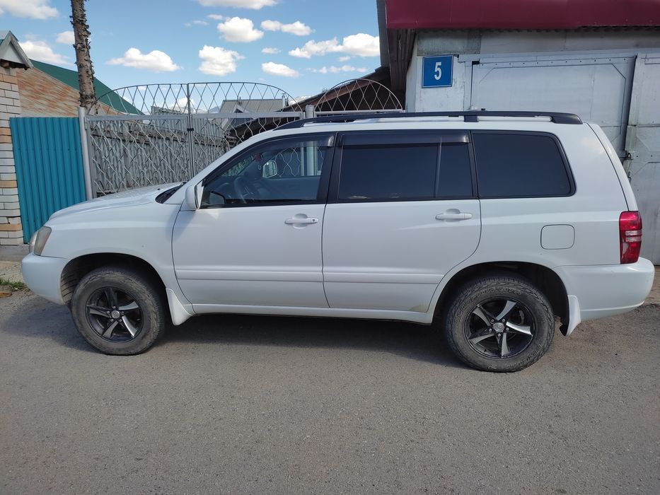 Продам Тойота Хайлендер 2001 г.