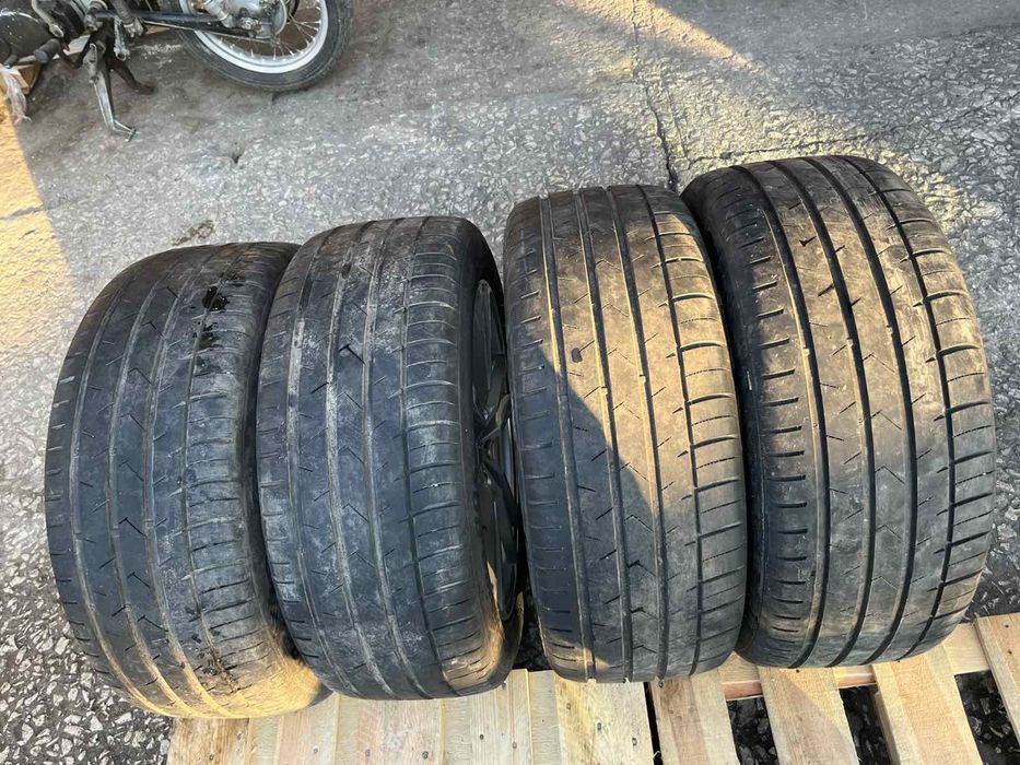 Джанти за Audi Q7 4M0601025 H 9J 20'' Zoll ET33 A6 A7 A8 имат и гуми