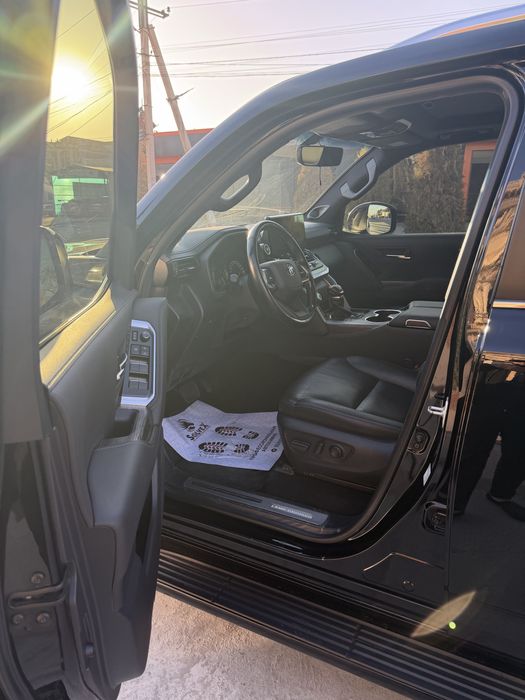 Toyota 300 lik fulopshin prosta idial