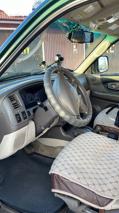 Продам mitsubishi Montero sport