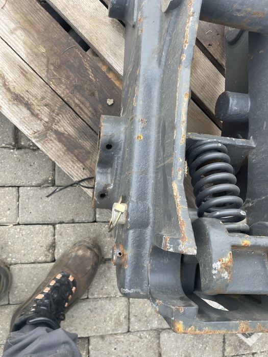 Culpaj mecanic buldoexcavator