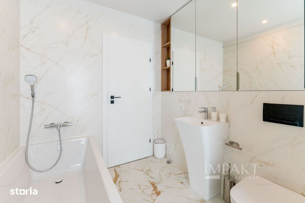 Apartament cu 3 camere LUX, în Zorilor!