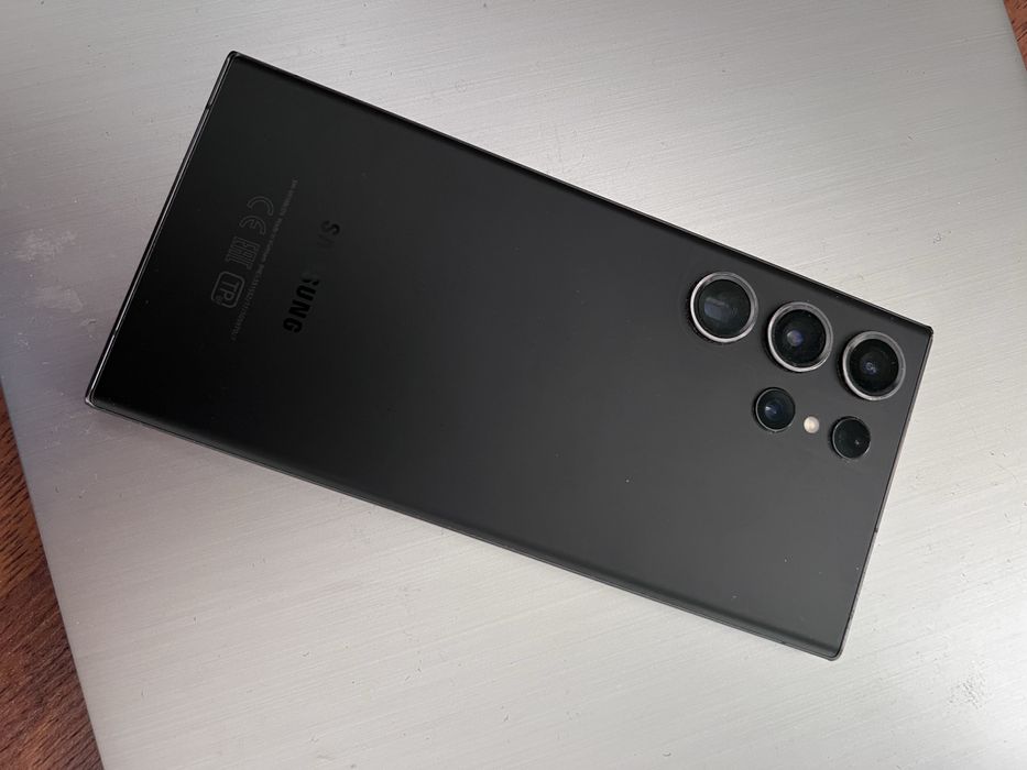 Самсунг с 23 ультра