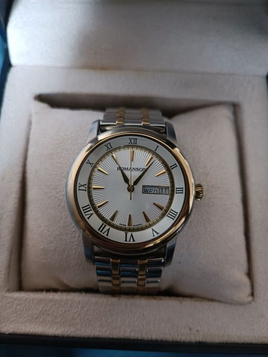 Наручные часы Romanson