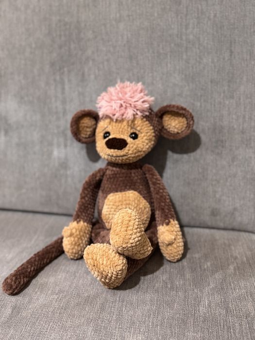 Ръчно изплетени плюшени играчки