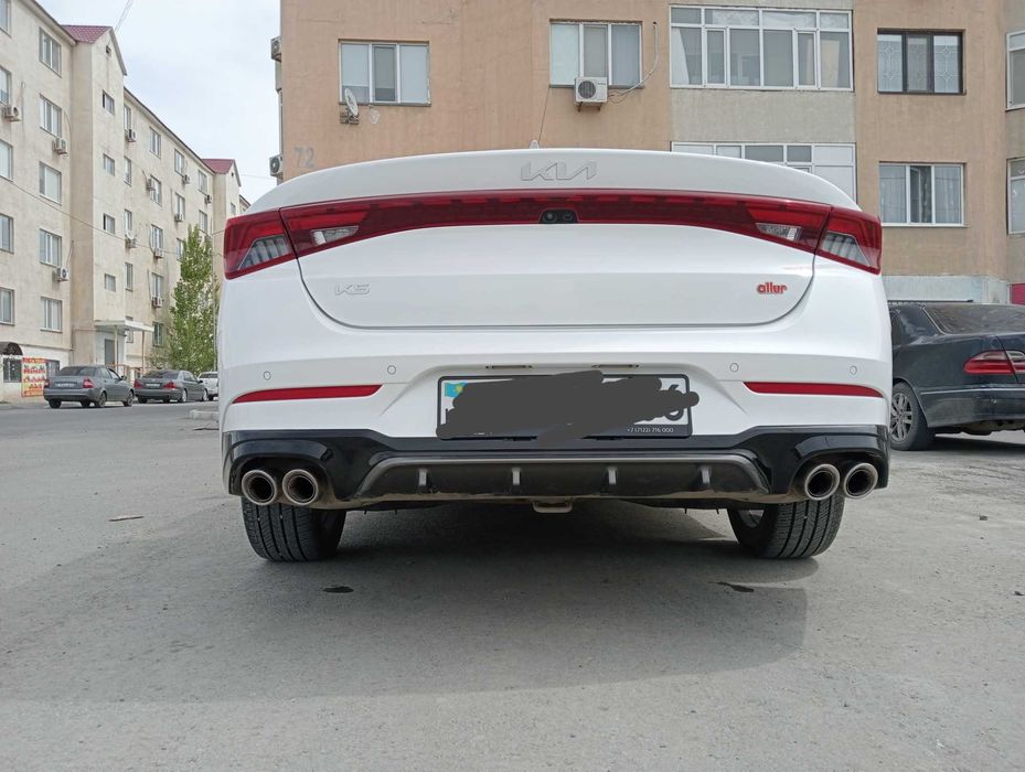 Kia K5 prestige 2024