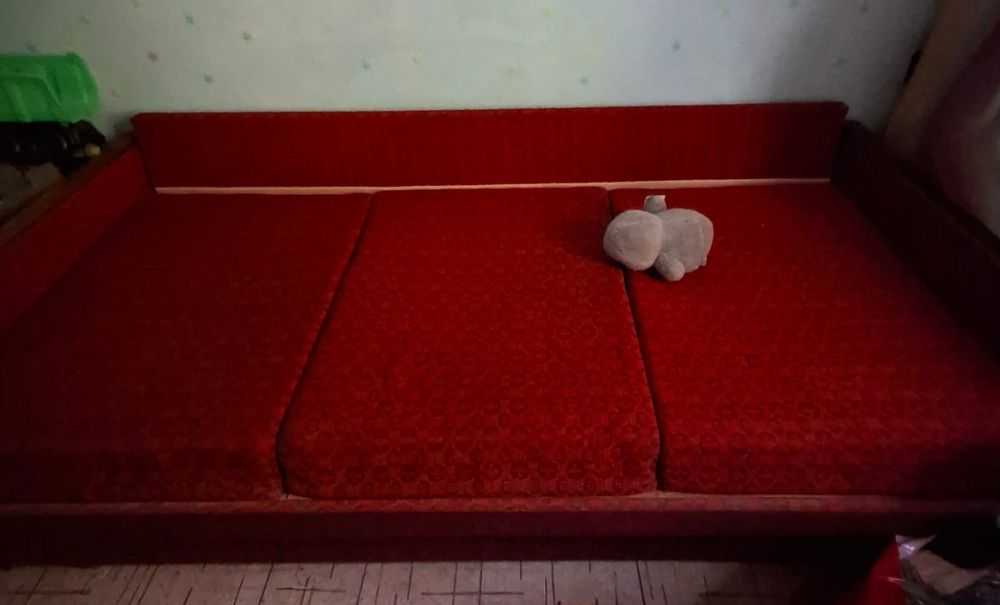 Двухярусная кровать