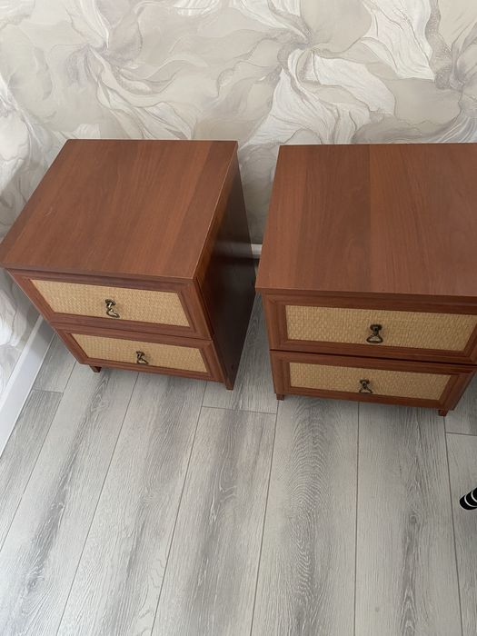 Продам спальный гарнитур