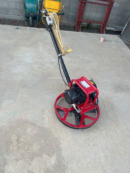 Vând elicopter electric pentru sapă 220!