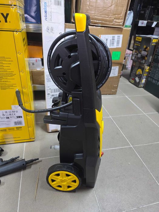 Aparat de spalat cu presiune STANLEY, 1900W, SXPW19BE