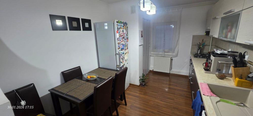 De Vanzare Apartament