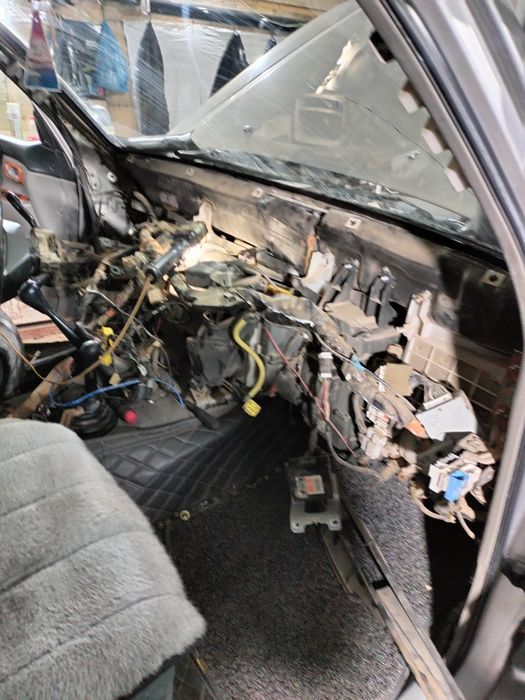 Замена радиатора печки