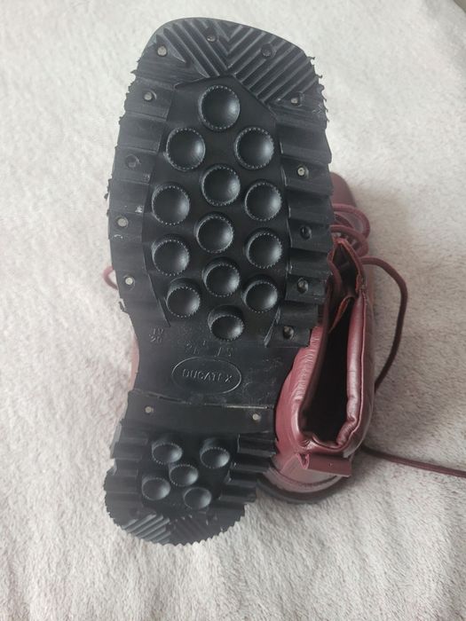 Bocanci militari damă – noi – mărimea 42 / branț 26.5 cm