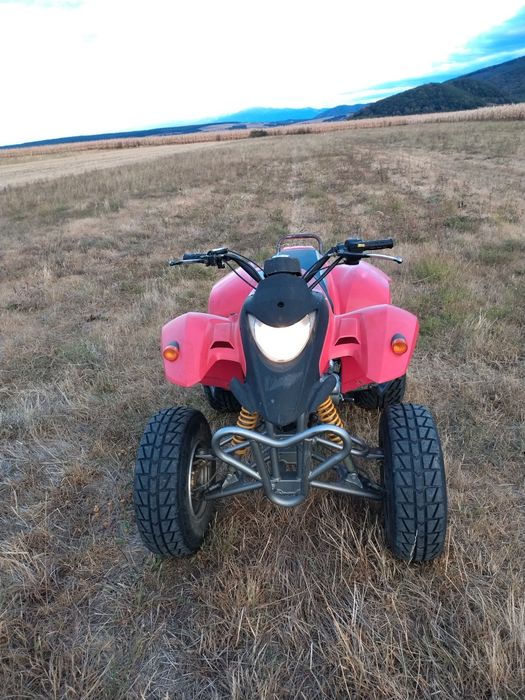 Vând atv Barossa