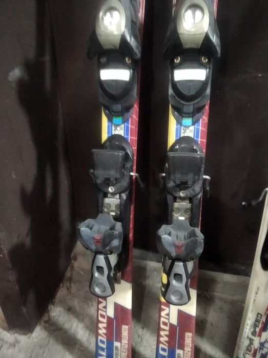 Продавам детски ски 110 и120 см. Salomon и Dynastar и щеки