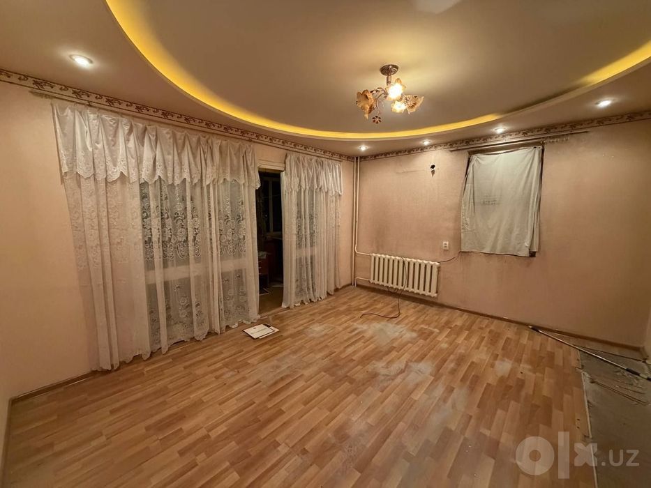 ЮНУСАБАД-3 КВАРТАЛ Универсам. Метро. 2х ком/ 2этаж/4  Раздельная! 60м²