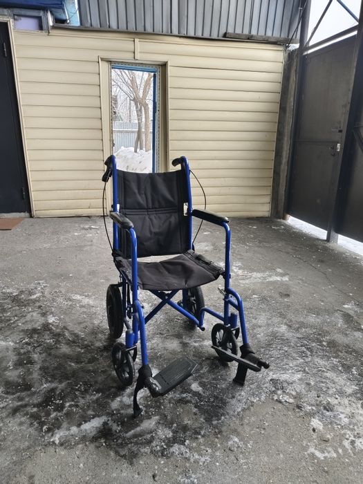 Продам кровать медицинский