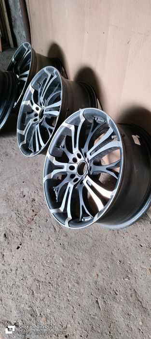 Jante aliaj 18 .