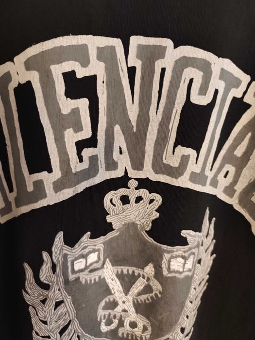 Мъжка тениска Balenciaga