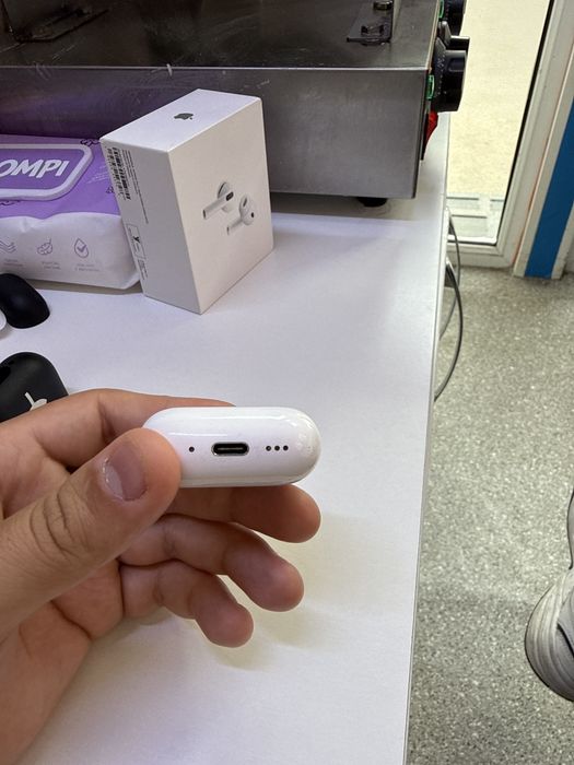 Airpods 4 оигинал